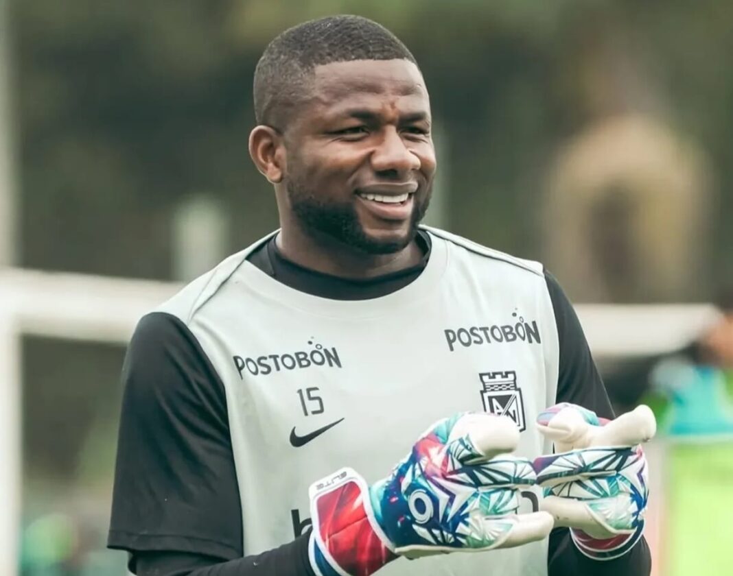 Llegó Castillo: revisión médica, firma de contrato y a entrenar