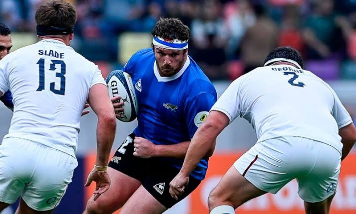 Los Pumas jugaron mal y perdieron ante Inglaterra, en polémico final