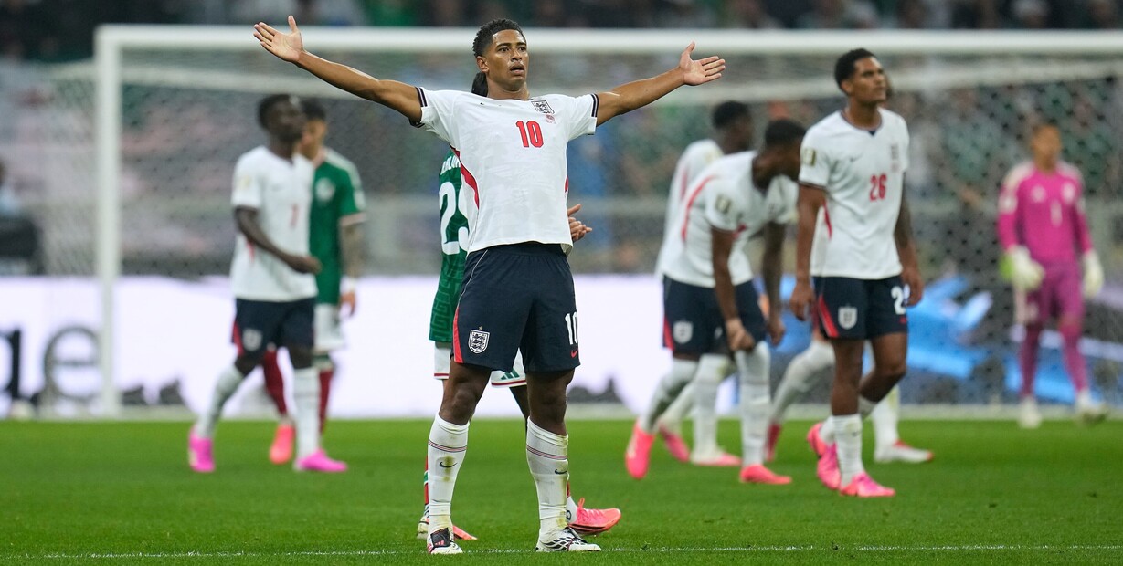 Inglaterra venció a México y lo dejó afuera del Mundial